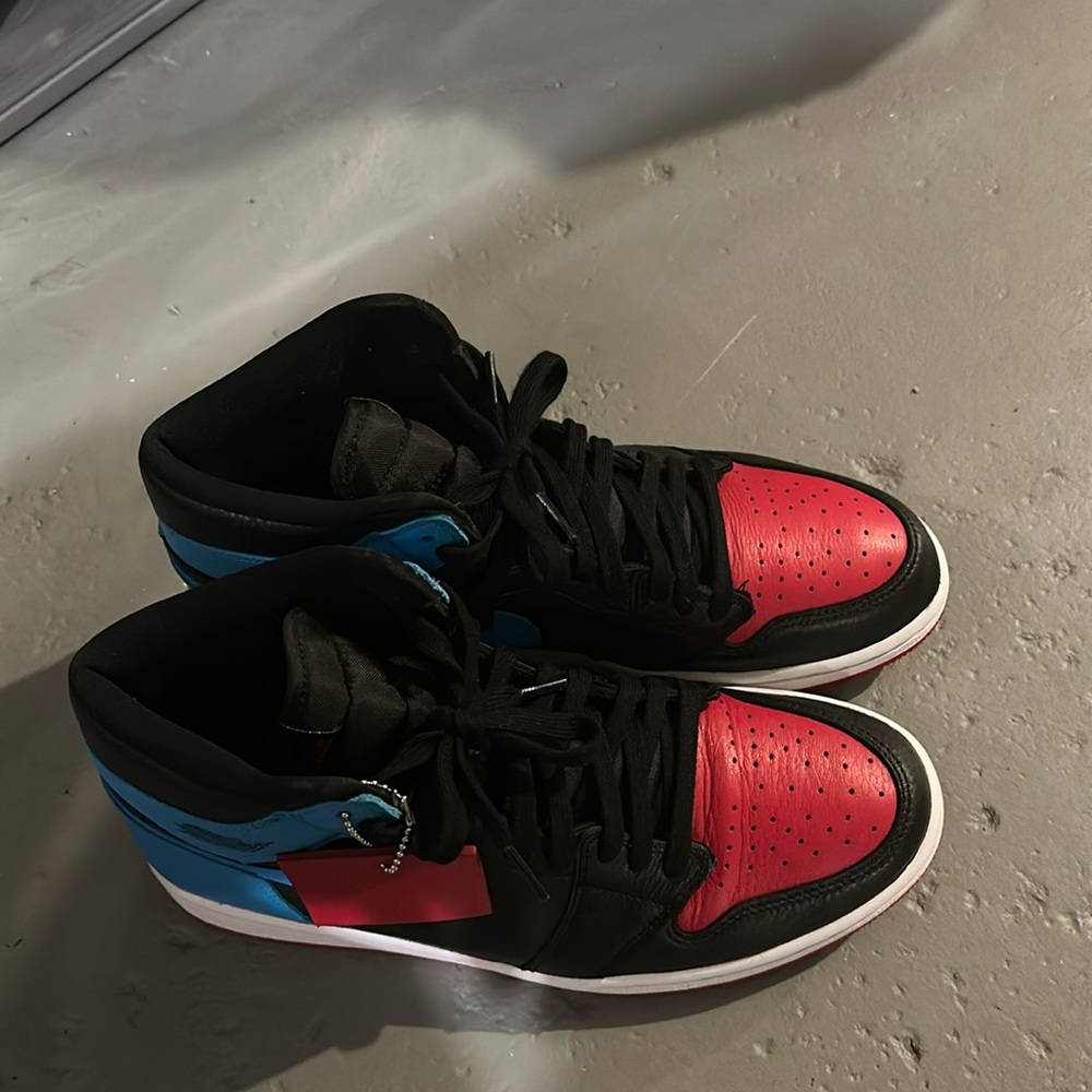 Jordan 1 size 9